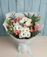 Букет цветов из:  Розы, Лизиантусы и Хризантемы в Ильино-Поляна