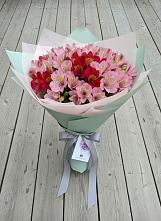 Букет цветов из:  Альстромерии #REPLACE_PRED# Ильино-Поляна