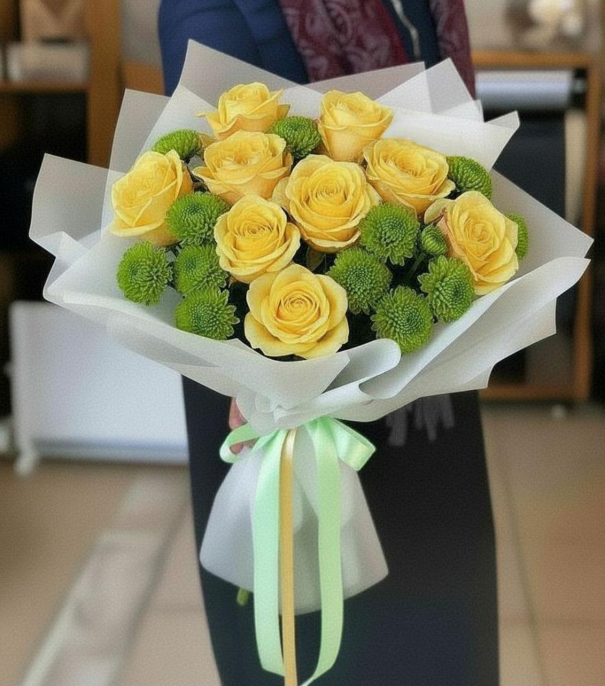 Букет цветов из: Хризантемы и Розы в Ильино-Поляна