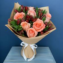 Букет цветов из:  Розы и Альстромерии в Ильино-Поляна