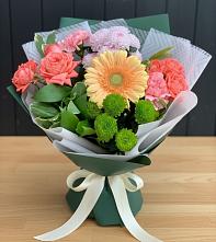 Букет цветов из:  Гвоздики, Розы, Герберы и Хризантемы #REPLACE_PRED# Ильино-Поляна