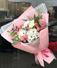 Букет цветов из:  Розы, Лизиантусы и Хризантемы в Ильино-Поляна