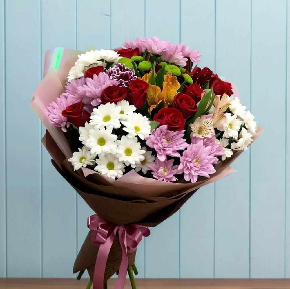 Букет цветов из: Розы, Хризантемы и Альстромерии в Ильино-Поляна