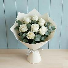 Букет Белые розы в Эвкалипте в Ильино-Поляна